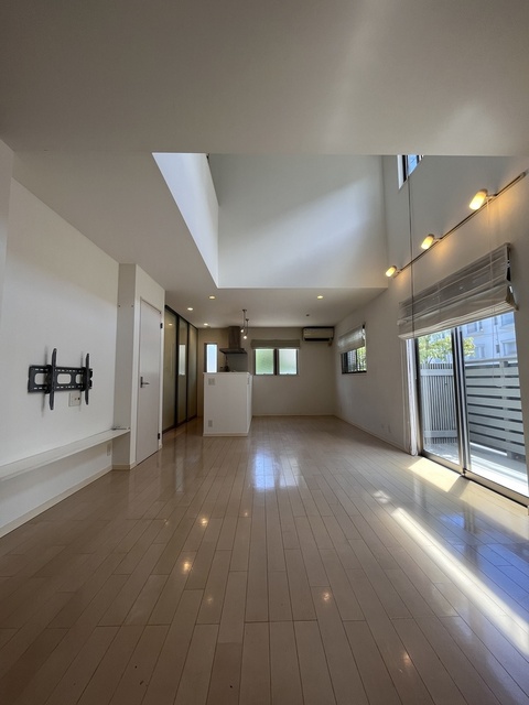 居室・リビング　※前回募集時のお写真です