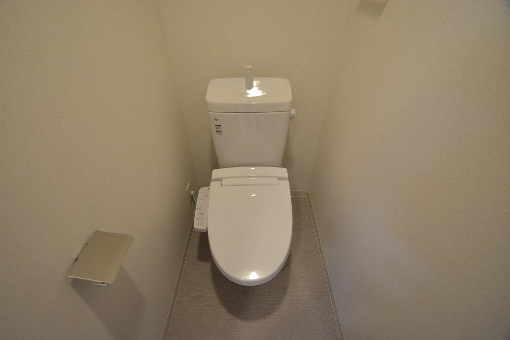 トイレ　シャワー付トイレ