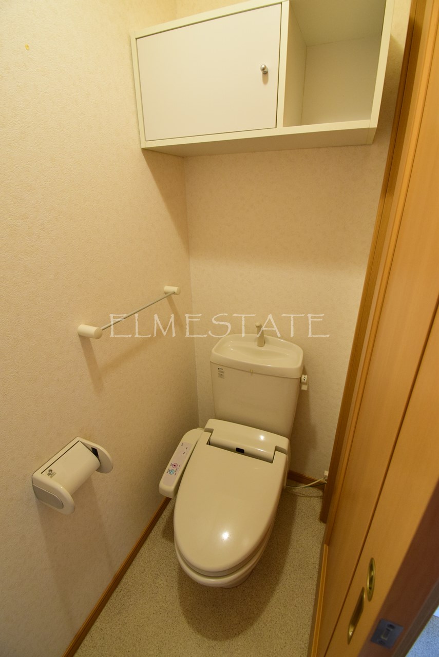 トイレ　同一物件反転タイプ