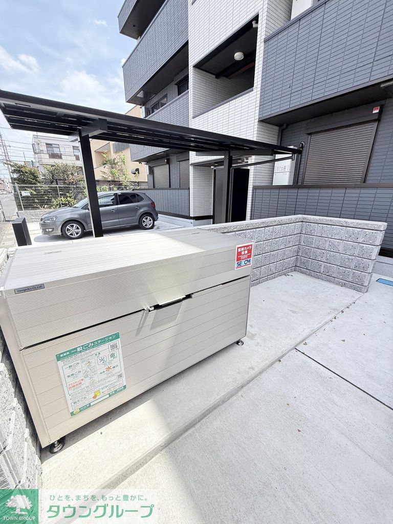 駐車場　駐車場