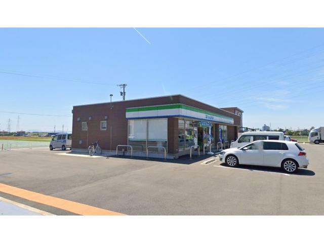 コンビニ　ファミリーマート福井大学病院前店（コンビニ）まで375m
