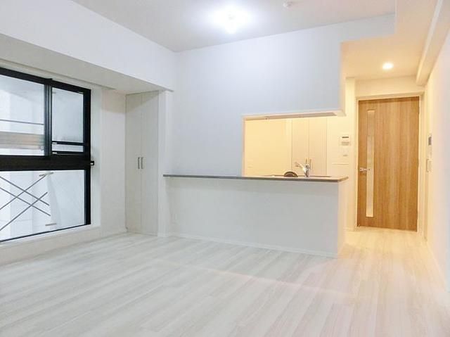 居室・リビング　※別部屋参考写真