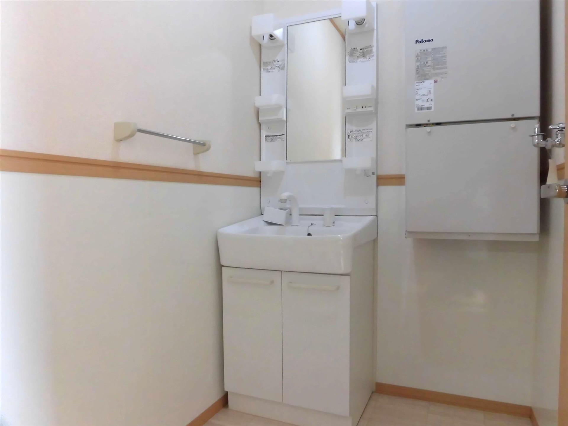 洗面設備　洗面化粧台