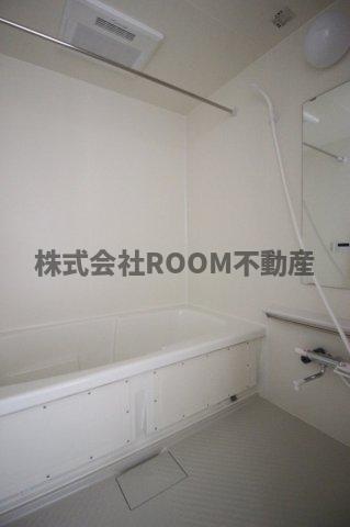 バス・シャワールーム　お風呂です