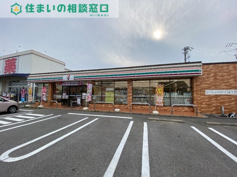 コンビニ　セブンイレブン高浜田戸町店（コンビニ）まで431m