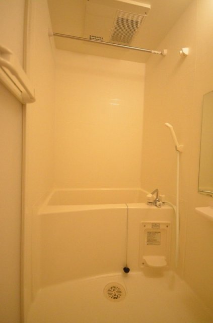 バス・シャワールーム　別号室の写真です