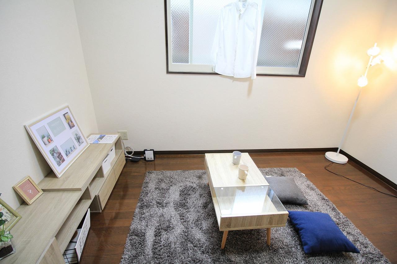 居室・リビング　家具、小物類はついておりません。