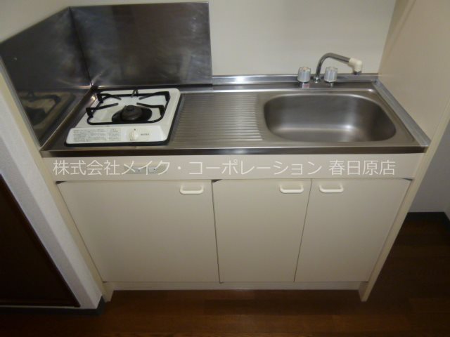 キッチン　写真は同型タイプ