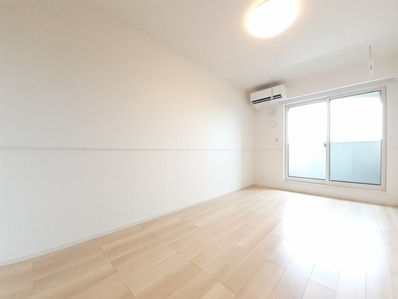 居室・リビング　図面と現状に相違がある場合には現状を優先