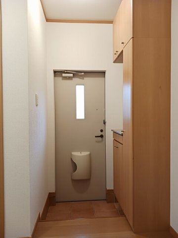 玄関　ゆったりとした玄関です