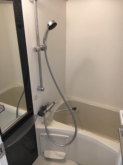 バス・シャワールーム　バスルーム