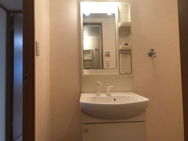 洗面設備　洗面化粧台