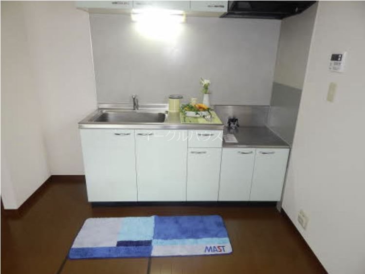 キッチン　別部屋写真使用