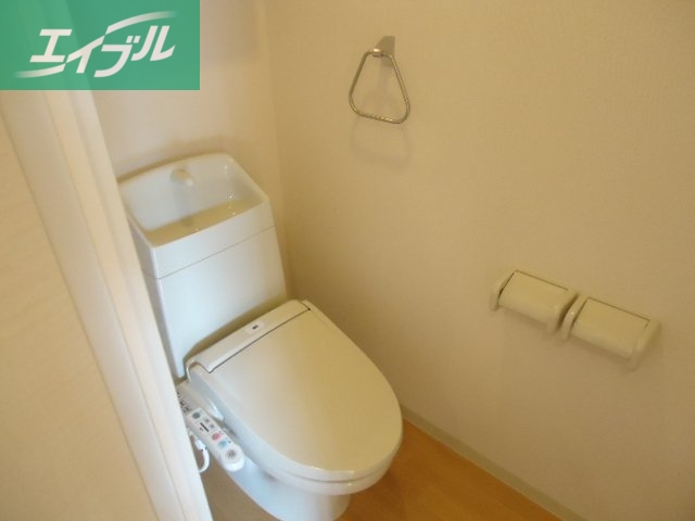 トイレ　シャワー付トイレ