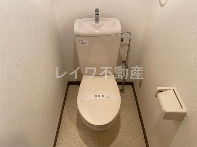 トイレ　コンパクトで使いやすいトイレです