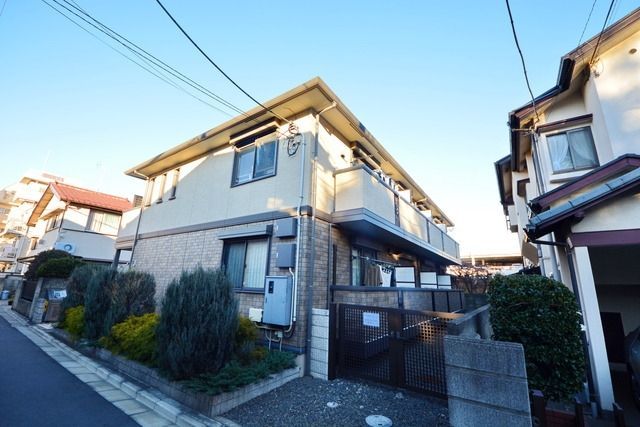 建物外観　★駅徒歩６分★