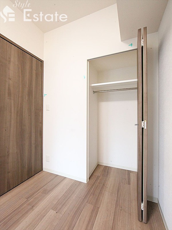 収納　クローゼット