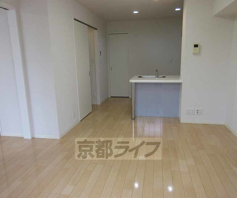 居室・リビング　広々としたお部屋です！