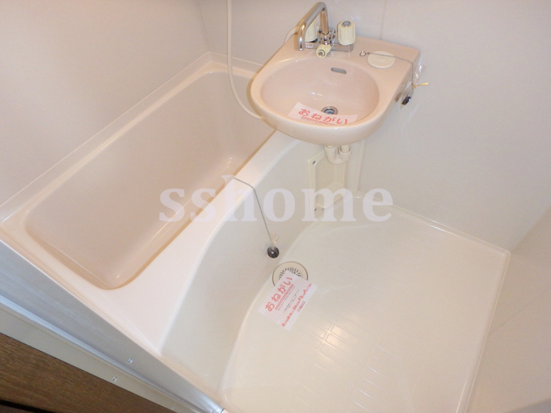 バス・シャワールーム　シャワー付きバスルーム♪