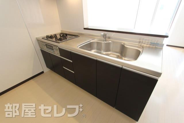 キッチン　カウンターキッチンです。