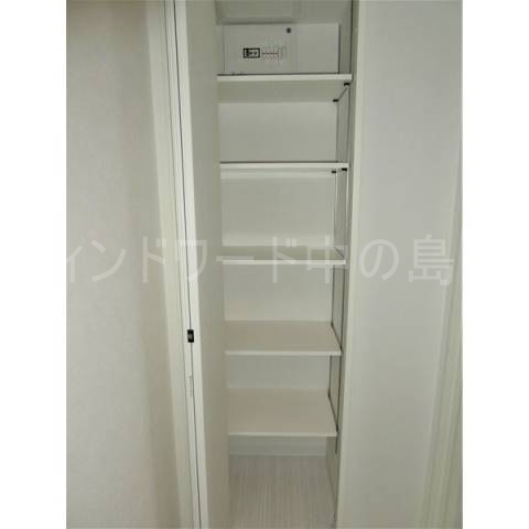 玄関　詳細は、ウィンドワード中の島店までご相談下さい。