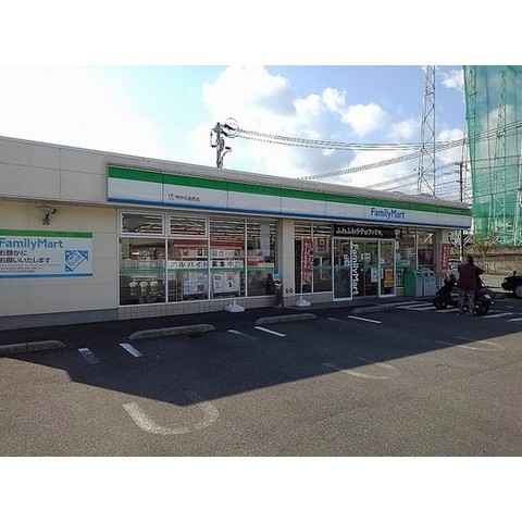 コンビニ　ファミリーマート別府石垣西店（コンビニ）まで430m