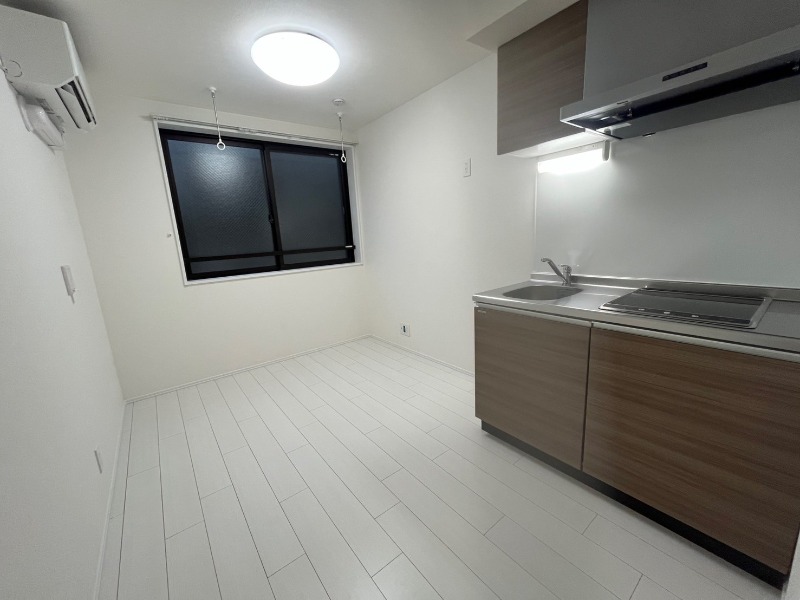 居室・リビング　ゆったり過ごせる居間です