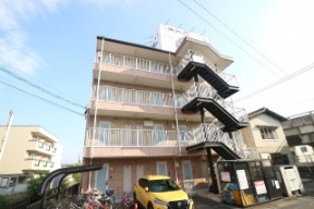 建物外観　１Kアパート♪