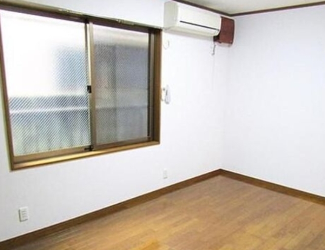 居室・リビング　同仕様参考写真