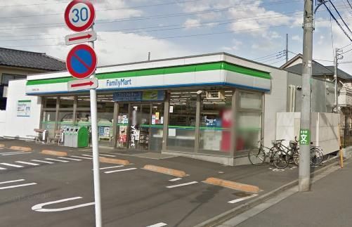 コンビニ　コンビニ（コンビニ）まで150m