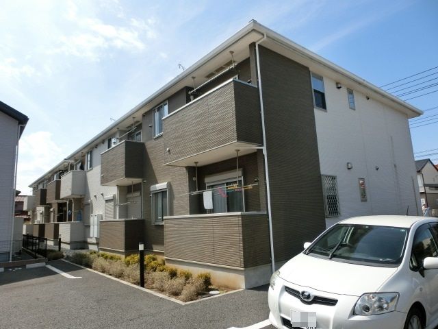 建物外観　２年に１度の更新料が無料です