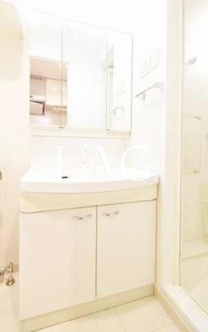 洗面設備　洗面台です。