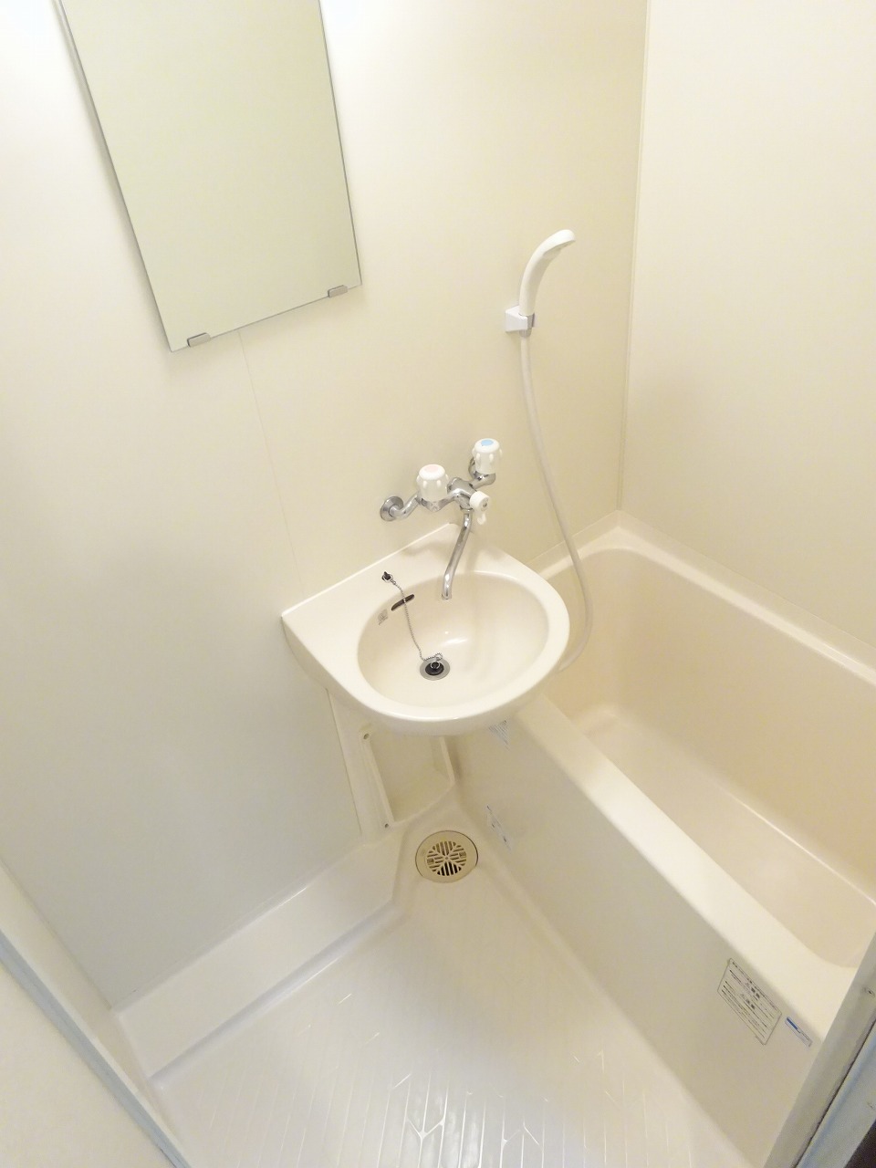 バス・シャワールーム　バスルーム