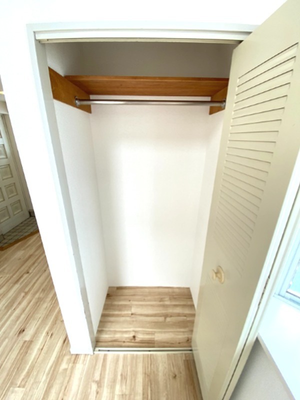 収納　洋室6帖　クローゼット