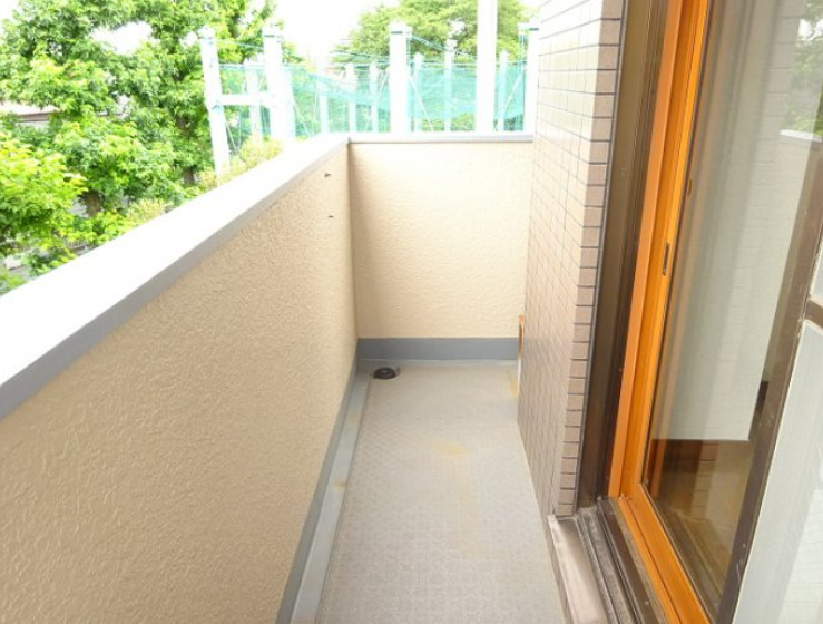 バルコニー　バルコニーがあります