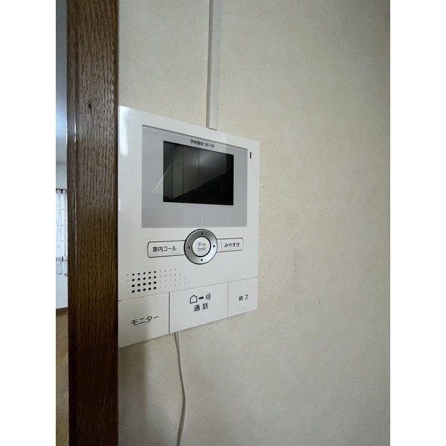 セキュリティ　モニター付きインターホンで安心