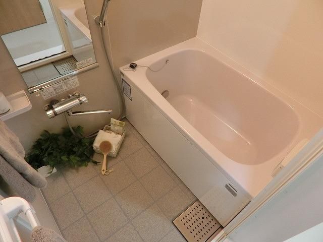 バス・シャワールーム　★追い焚き付き★