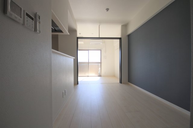 居室・リビング　同建築会社の同シリーズとなります。