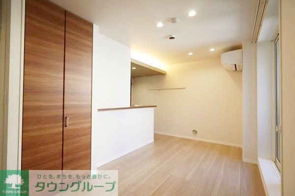 居室・リビング　収納