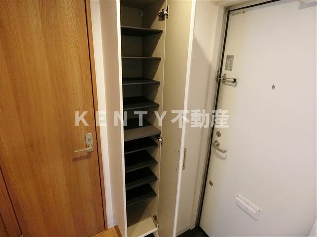 その他設備　玄関収納