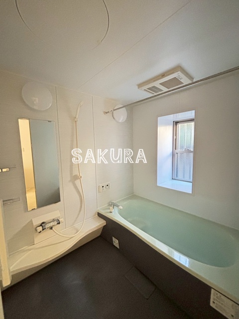 バス・シャワールーム　日々の疲れを癒すお風呂です♪