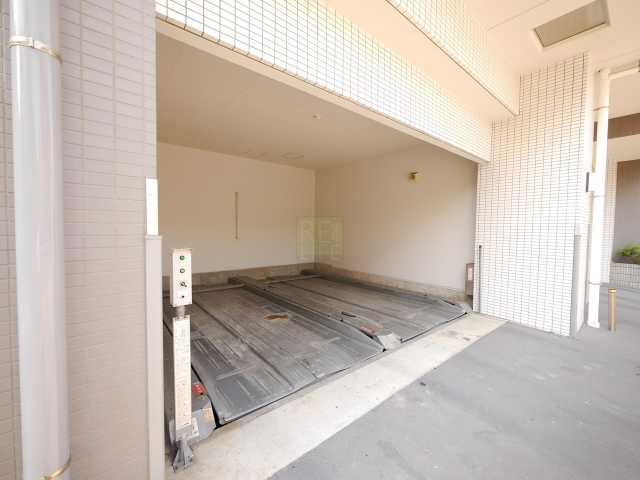 駐車場　ＨＦ若松河田レジデンス