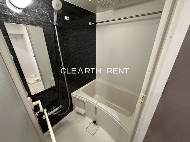 バス・シャワールーム　浴室乾燥機付きバスルーム/追焚機能付き