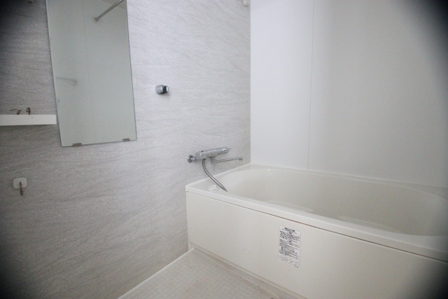 バス・シャワールーム　※別室の参考写真の為、現況優先です。