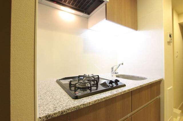 キッチン　きれいなキッチンで料理も楽しくなりそう