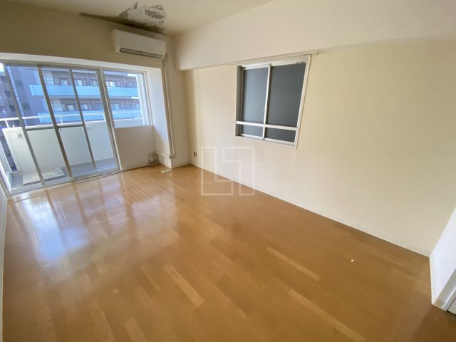 居室・リビング　プレジール靭公園　洋室