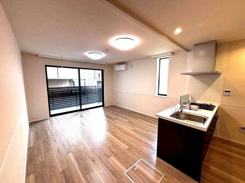 居室・リビング　別タイプ参考画像