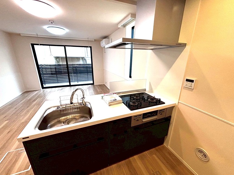 キッチン　別タイプ参考画像