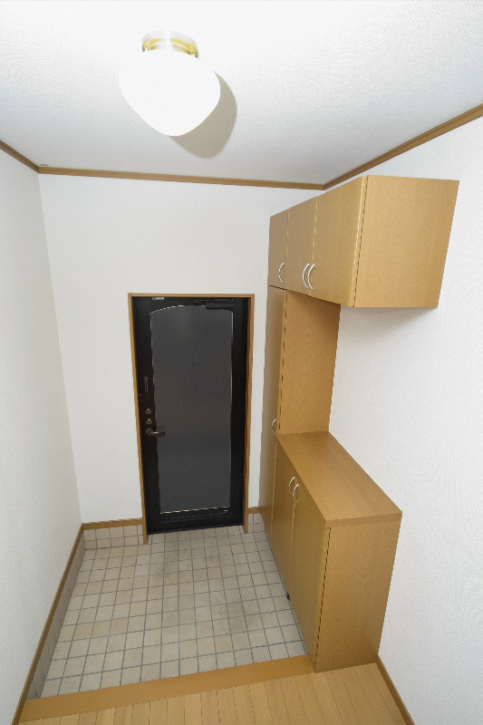 玄関　※現状優先