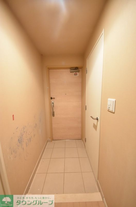 玄関　タウンハウジングレジデンス事業部　恵比寿店・赤坂店までお問…